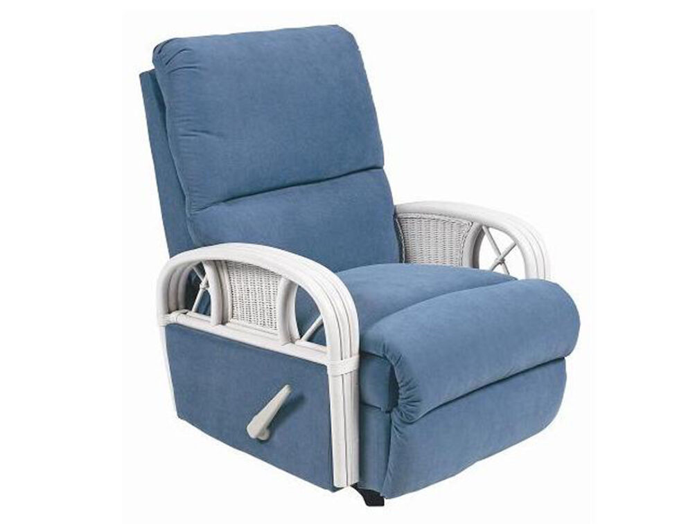 D18 Whitewash Rattan Stanley Chair